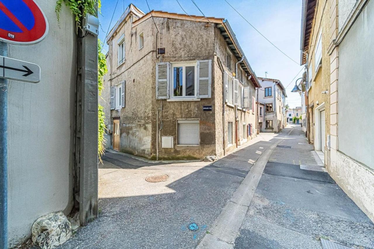 Cozy Studio Near Lyon Sainte-Foy-lès-Lyon מראה חיצוני תמונה